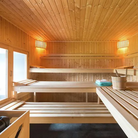 Holiday home Majestic In With Turkish Steambath *